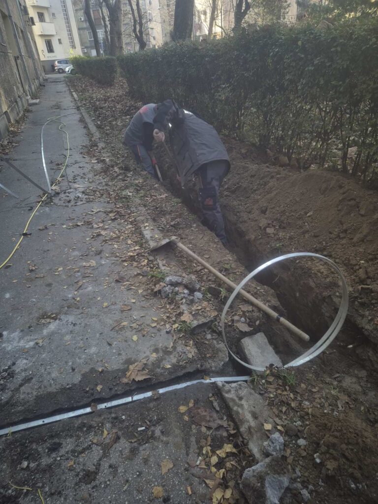 0-02-05-fa68494c0909cfbd4faa41a3f139741c1b90ee45aeb7d01639fe66bec2b79001_5b88d8354224a48c